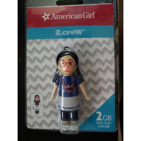 American Girl Z Yang 2 GB Flash Drive NEW Thumb Drive Memory Stick - Picture 1 of 5